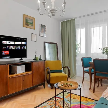 1Bdr Apartment Perla 225-3